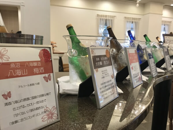 新潟市　結婚式場　ピアザララルーチェ　演出　日本酒　ビュッフェ　おつまみ　おもてなし