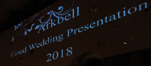 新潟市　結婚式場　ピアザララルーチェ　プランニング　グランプリ　新郎新婦　おめでとう