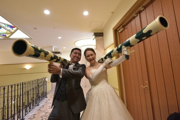 ルーチェ　バズーカ　演出　タキシード　ドレス