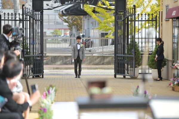 広場人前式　ピアザララルーチェ